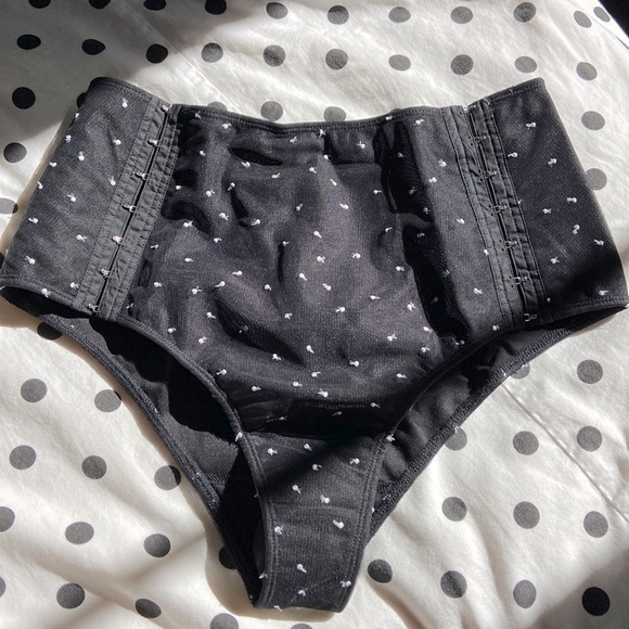 For Love & Lemons 🍋 S Jacinto Dot Black Tulle High Rise Panties Hook & Eye NWT - Picture 2 of 11